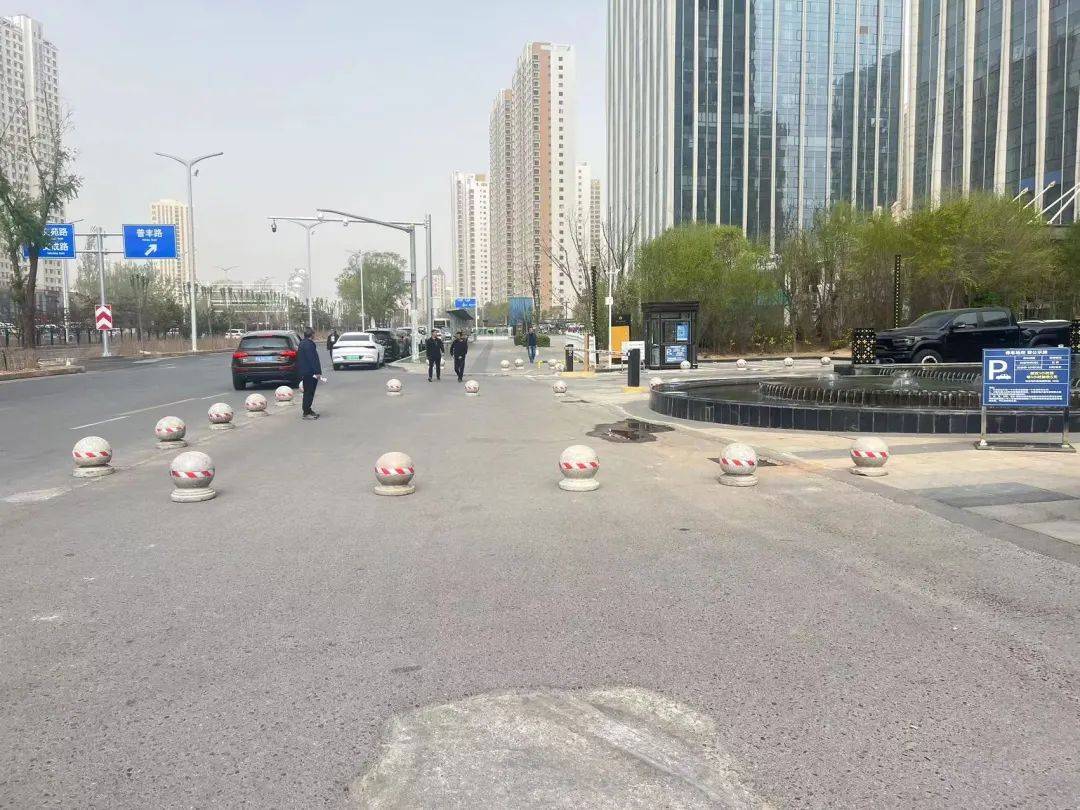 西宁机场巴士2号线站点调整，旅客出行需留意，西宁机场巴士2号线站点迁移，出行规划要提前