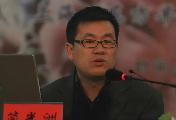 揭秘“三鹿奶粉事件”曝光记者 17 年后的别样人生，从揭露黑幕记者到商界精英，简光洲的传奇转身