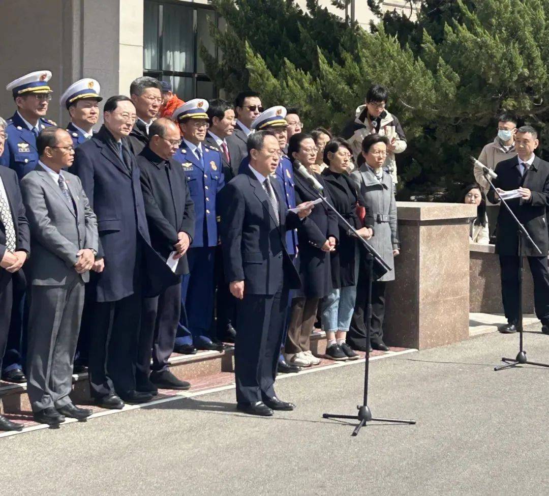 缅甸地震，中国伸出援手，首批物资即将启运 1亿援助+两支救援队，中国紧急驰援缅甸地震