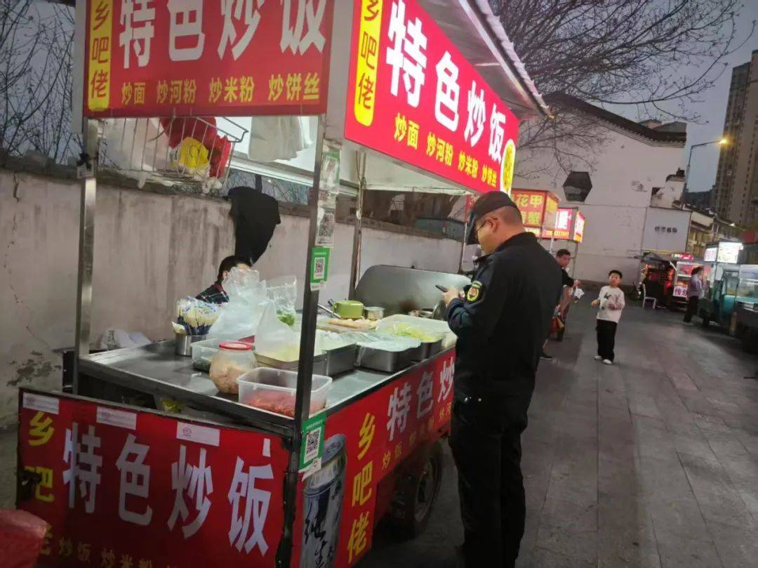 肥西城管闭环管理，让城市“烟火气”更有秩序