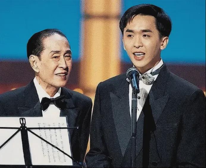 58岁邓兆尊：远离娱乐圈，别样感情生活引关注