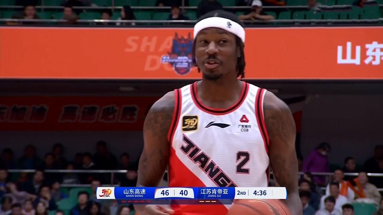 山东男篮击败江苏，4连胜稳坐第4，争3在望