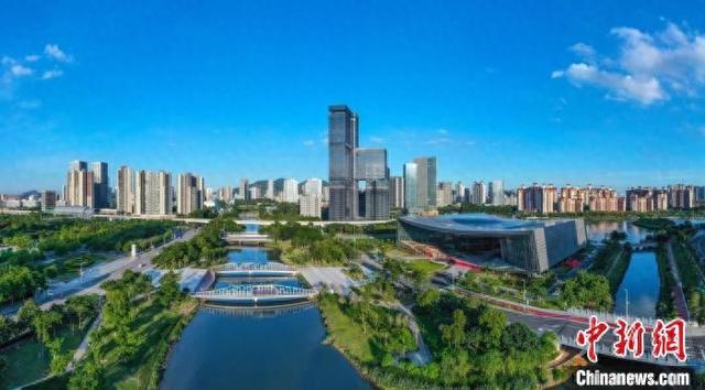 穗深两区发力，共建大湾区科学创新新高地，广州南沙与深圳光明签约，推动科学城高层次合作