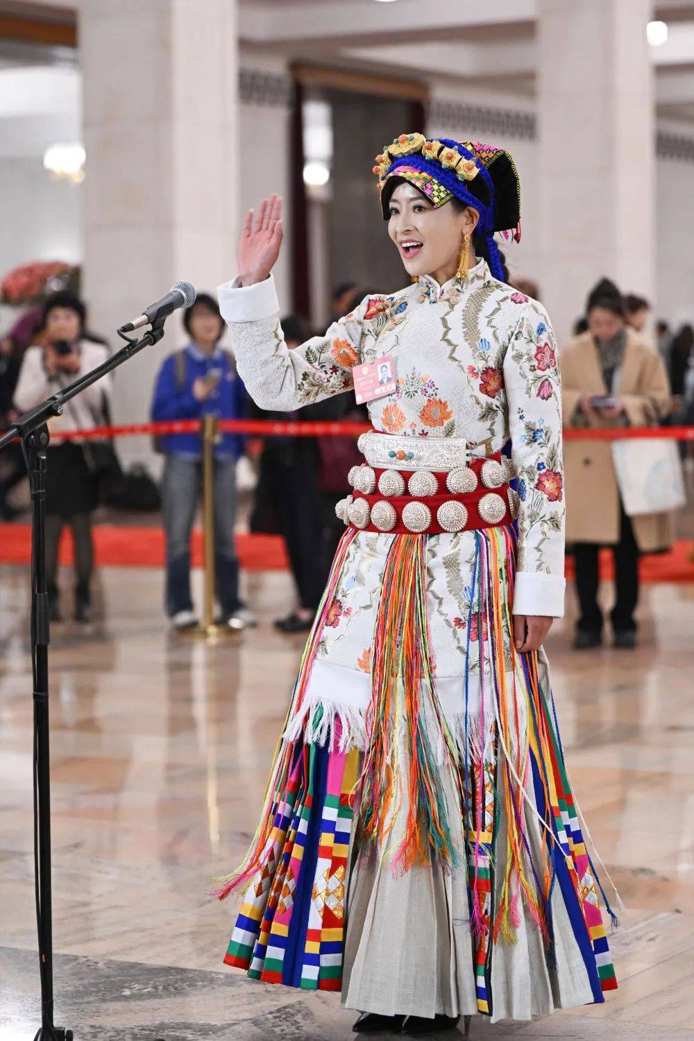 两会影像：“国家摄影队”见证中国式民主