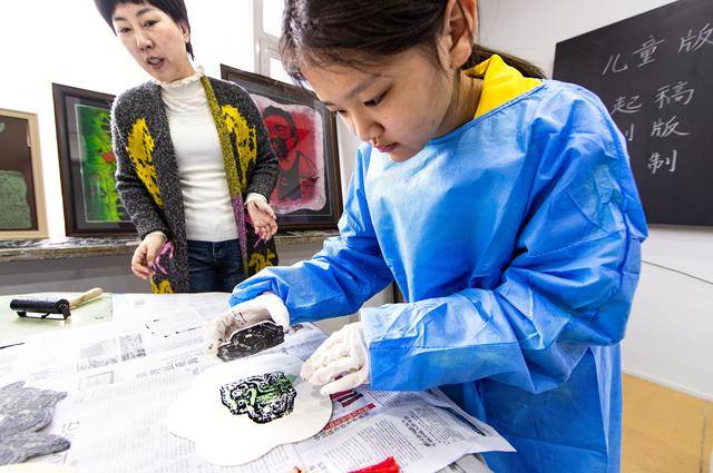 吉林市丰满区英语实验小学：以特色社团促进学生综合素质提升，吉林市丰满区英语实验小学校：特色社团助力学生成长