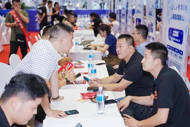 “冻品+”跨界融合，第 18 届冻博会引领产业革命 18 届中国冻博会：“冻品+”时代开启万亿产业新征程