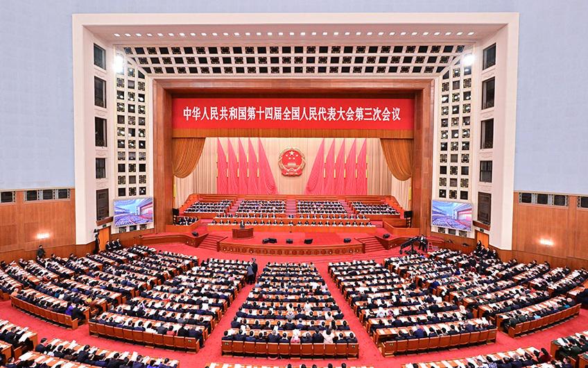 全国两会：最高检工作报告中的命案积案追诉，彰显法治公正，从两会看命案追诉：最高检行动背后的法治意义