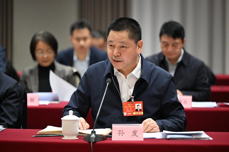 全国两会：孙发委员聚焦健康影响评估相关问题 政协委员孙发：聚焦健康影响评估制度
