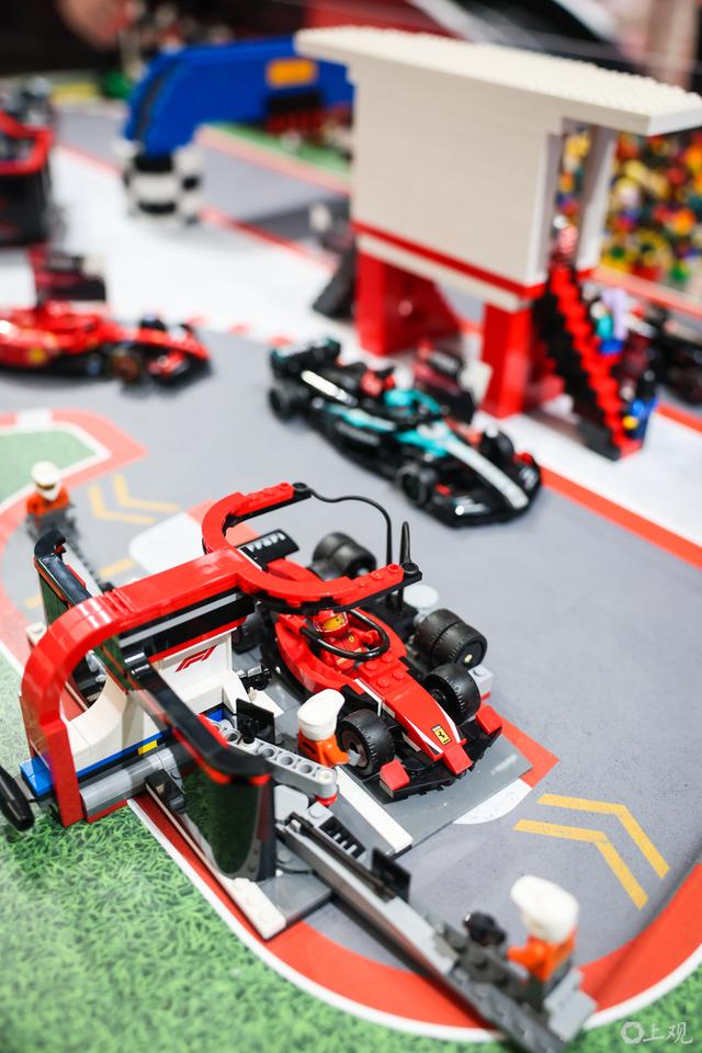 上海世茂广场：乐高F1快闪活动精彩无限 乐高F1快闪活动于上海世茂广场盛大开启