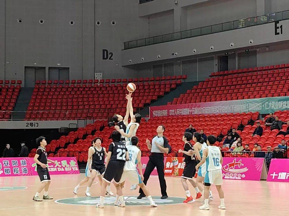 3月全运U18女篮附加赛：重庆队两胜一负勇争前三 重庆U18女篮附加赛战绩亮眼，决战最后三场