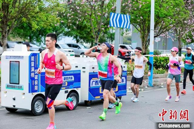 柳州马拉松：智能科技与体育竞技的完美邂逅，3.5万跑者齐聚，柳州马拉松开启“科技+体育”新范式