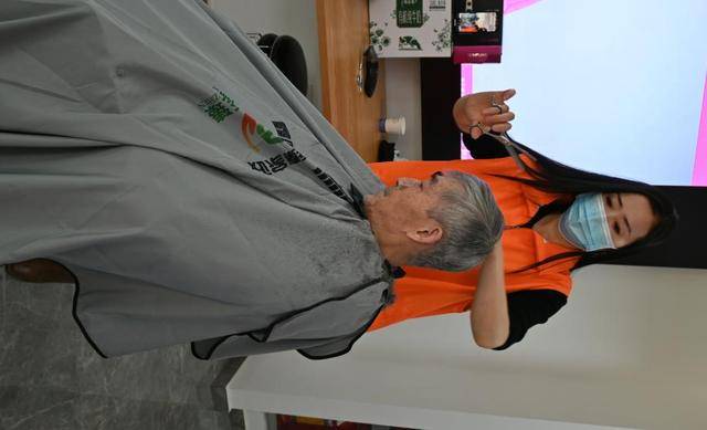 西安社区创新服务，点亮居民幸福生活，西安社区：用贴心服务编织居民幸福网