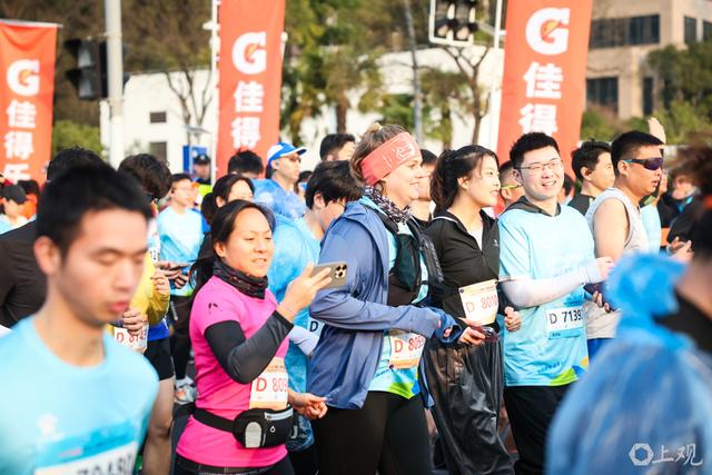 上海静安半程马拉松：一场带动经济腾飞的体育盛宴