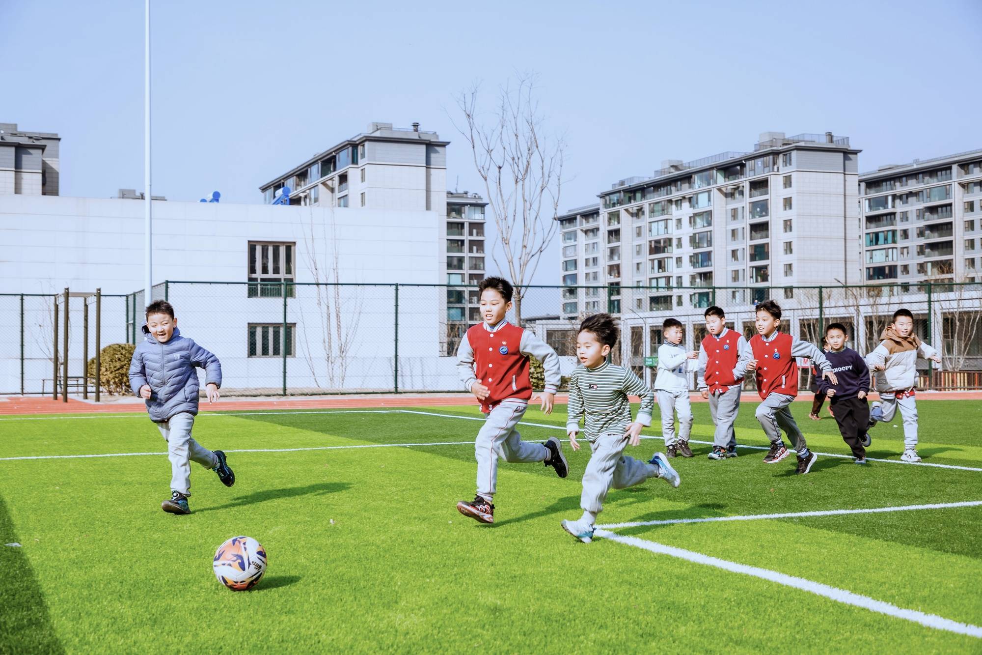 济南高新区：从学前到义务，国字号荣誉见证教育崛起之路，济南高新区获“义务教育优质均衡发展区”国字号荣誉，教育发展再上新台阶