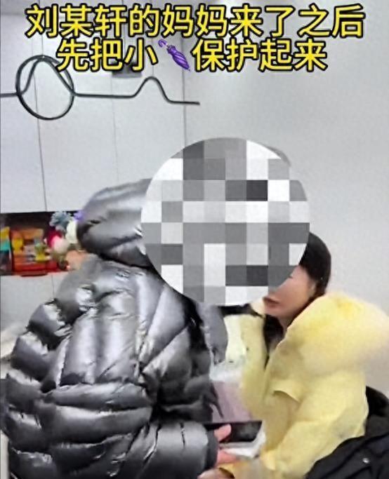 黑龙江一家庭闹剧：丈夫出轨婆家人护小三，妻子何去何从，黑龙江一妻子遭婆家背叛：婚房抓奸背后的故事