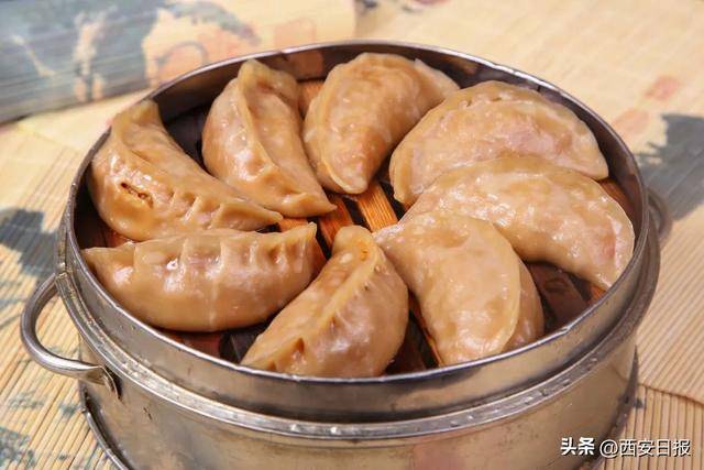 荞麦与大米大比拼，谁才是主食之王？，荞麦——维持肠道、平稳血糖的秘密武器