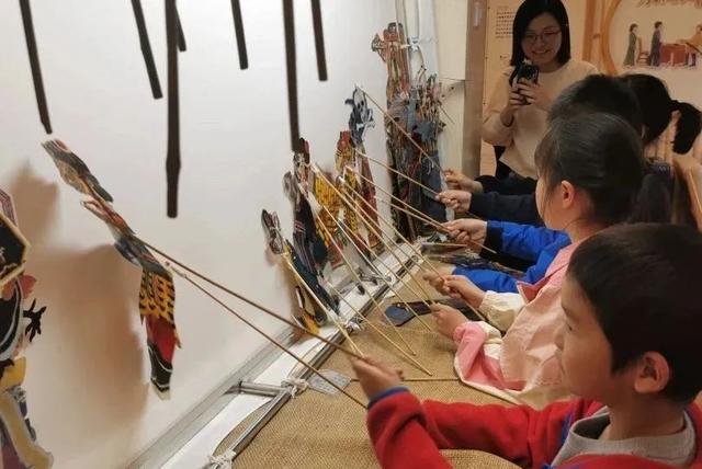 徐汇康健街道：打造全龄友好的学习型社区典范