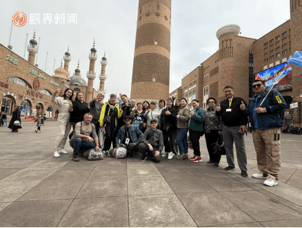 2. 中哈互免签证后，哈萨克斯坦旅行团开启乌鲁木齐深度游！
