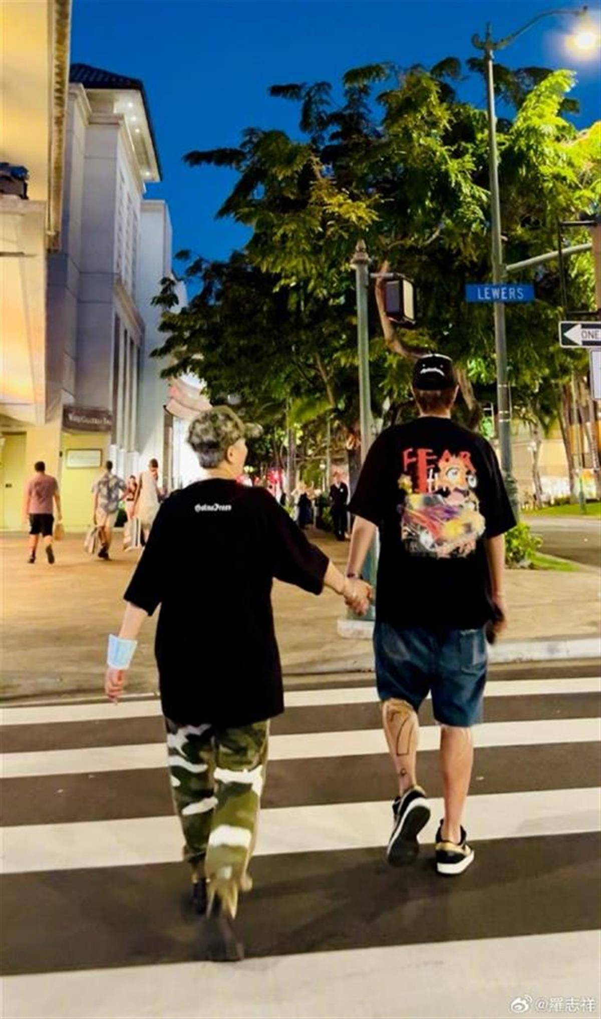 罗志祥披露母亲病情：阿尔茨海默症下的温暖守护
