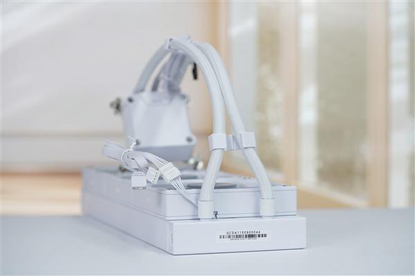 超频三北境GT360水冷散热器：8年质保的散热利器，超频三北境GT360一体式水冷散热器：889元的高性能散热新品