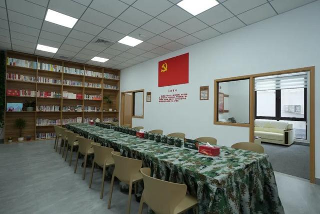 青浦区练塘镇东厍村退役军人服务站新址启用：多方位服务退役军人