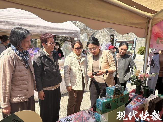徐州邮政花季活动：以花、酒、邮传递春日温情