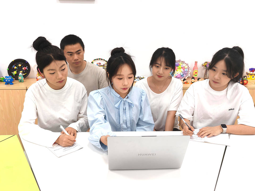 聚焦托育需求，宁波职院调研成果推动生育友好型社会建设 三孩时代托育难，宁波职院调研为家庭“解忧”
