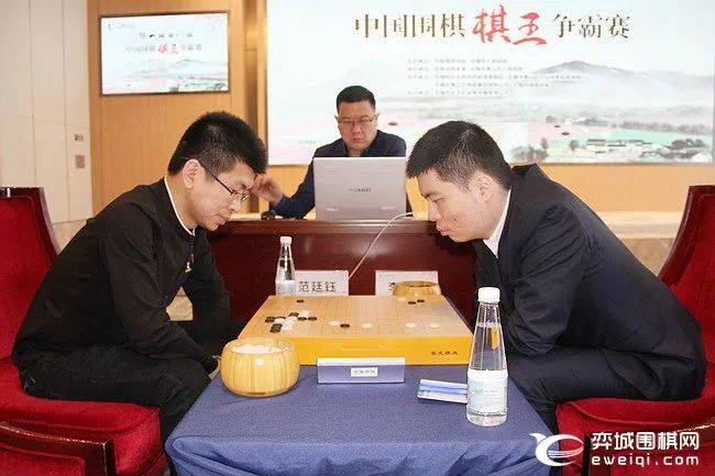 棋王争霸赛八强赛：高手过招，逆转不断，棋王争霸赛八强激战：半决赛对阵揭晓