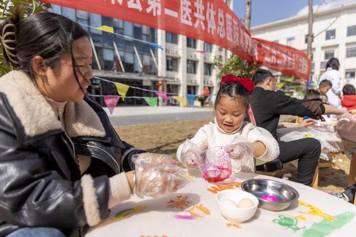 贵州施秉：医共体医院儿童康复科的“二月二”特色活动，“二月二龙抬头”：施秉儿童康复科的趣味文化与康复之旅