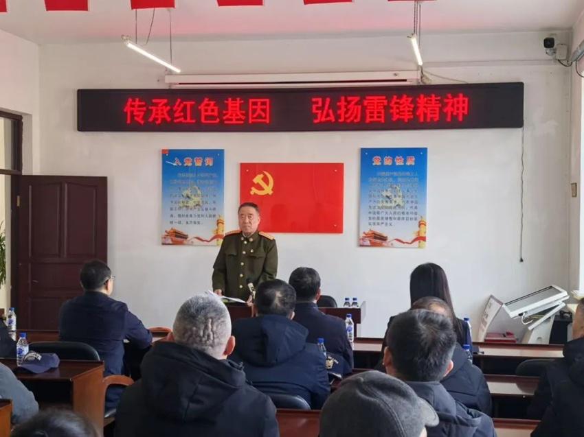 学雷锋纪念日：长春军休所的爱心之旅