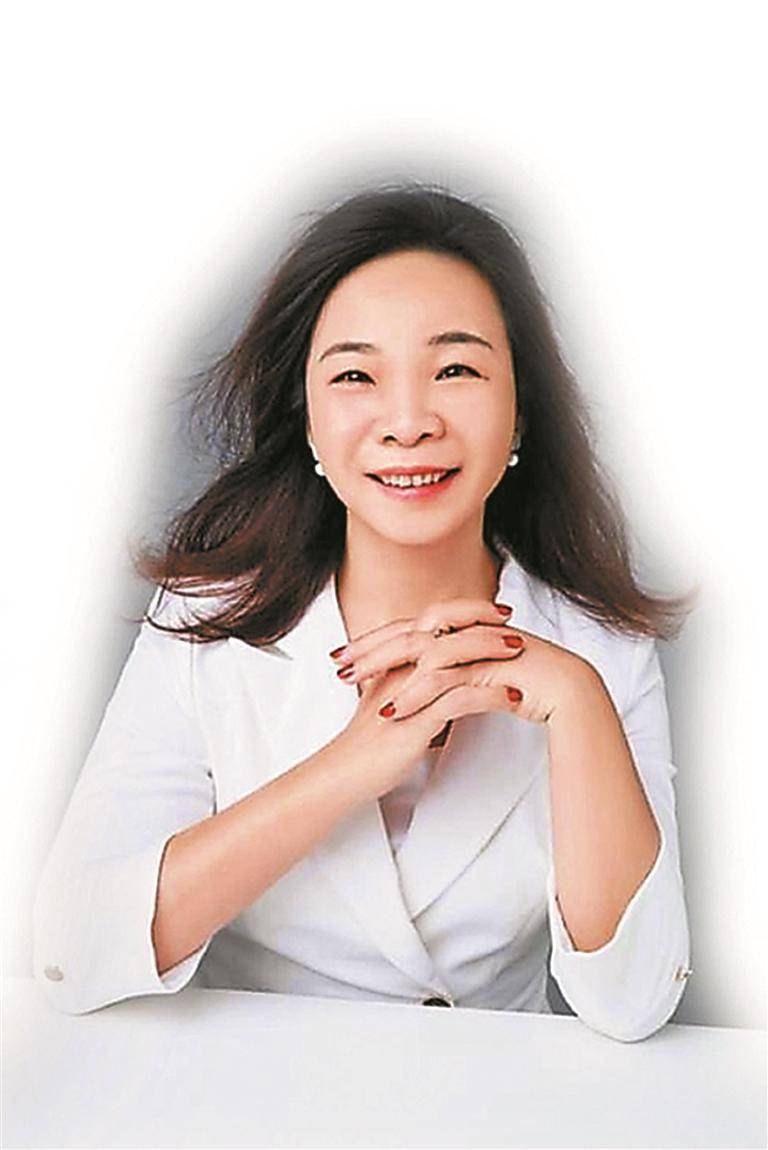 吕小霞：从闽南到深圳，18年铸就车载显示领军企业，隆利科技吕小霞：18年创业路，引领“中国智造”突围