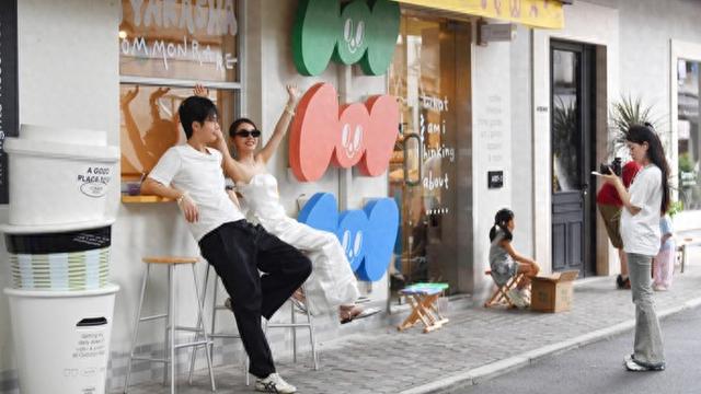 郁瑞芬委员的两会建议：让“一刻钟便民生活圈”更便民，全国政协委员郁瑞芬：优化“一刻钟便民生活圈”建设