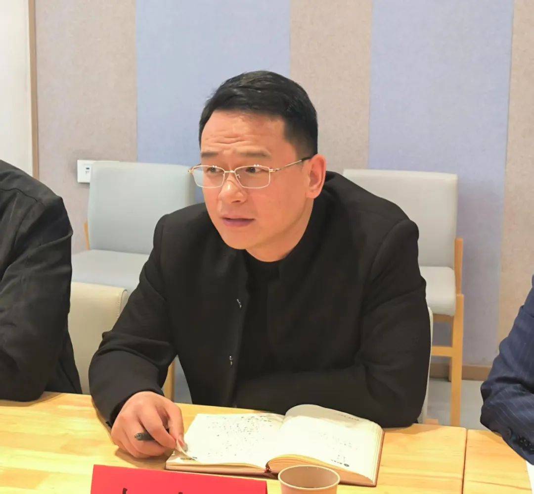 周口青企协会议：明确目标，共绘2025发展蓝图