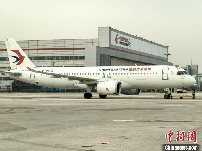 C919执飞西安—广州，商业飞行成果斐然再出发，3月30日！国产C919正式运营西安—广州直达航线