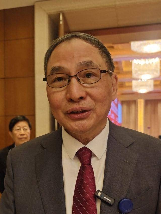 中国技术原创力量凸显，郑永年：西方打压难阻发展