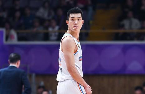 郭凯带伤谈球队与下一场对决，山东男篮赢北控