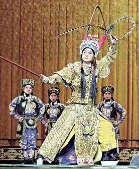 卫宣公荒淫酿悲剧，二子乘舟赴义途 春秋奇事：二子乘舟背后的宫廷阴谋与兄弟情义