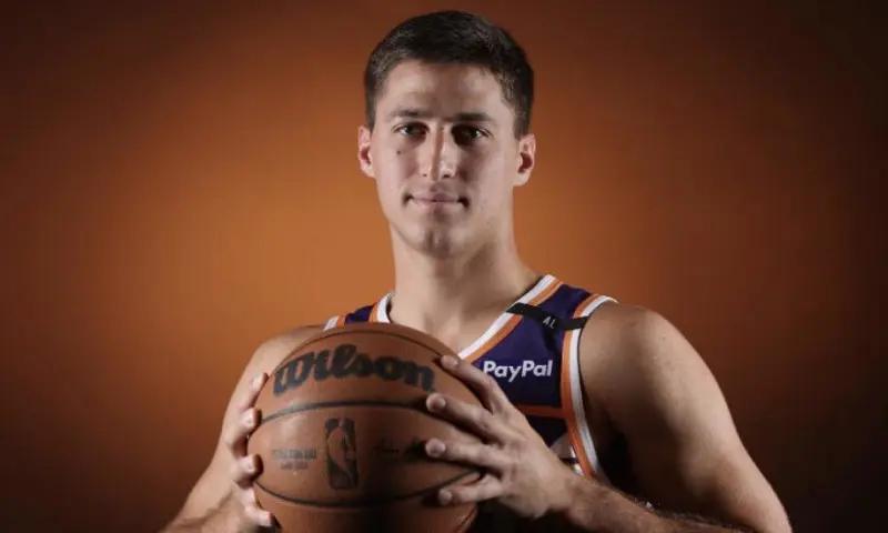 惊喜逆转！太阳主场胜快船，众将表现大不同，NBA太阳VS快船：一场充满变数的常规赛