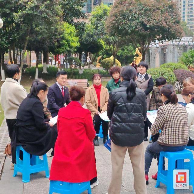沿滩区反诈“院坝会”，提升居民自我保护能力 沿滩区“院坝会”开启反诈宣传，筑牢社区安全防线