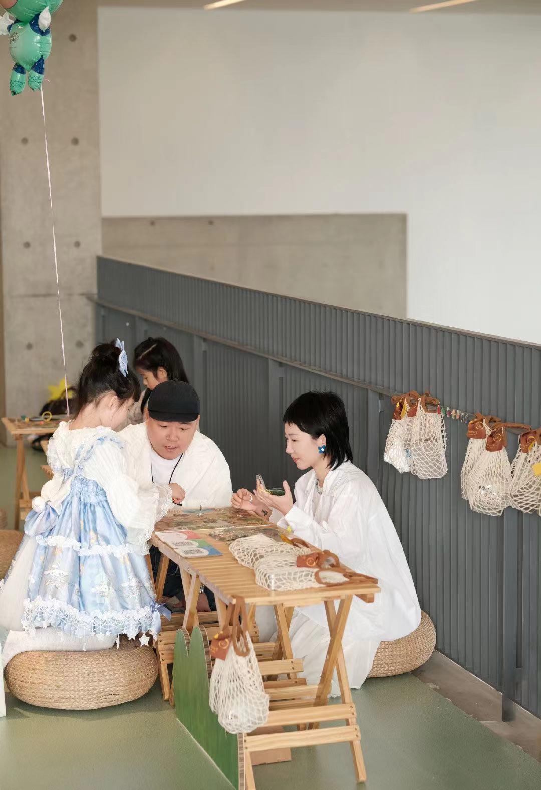 郝劭文二胎惊喜降临，开启幸福新旅程