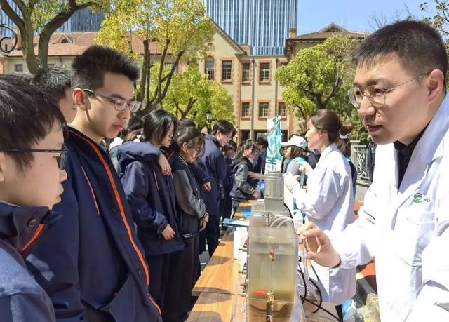 上海城投水务科普活动：为青少年播下护水创新种子，校园科普活动：让青少年感受净水科技魅力