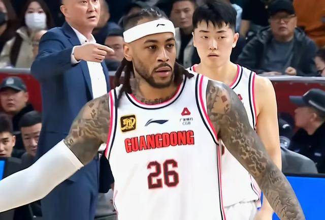 CBA第43轮：排名一夜生变，多队命运悬而未决 昨夜CBA常规赛43轮激战，多队战果改写排名格局