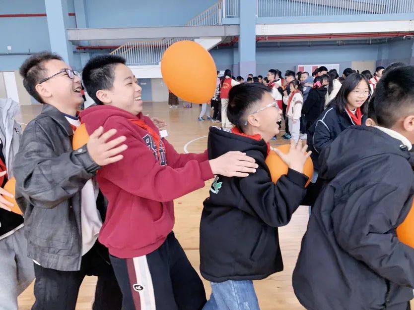 “小桔灯”走进长师附小，助力学生心理健康成长 长师附小滨海校区：“小桔灯”点亮学生心灵健康之光