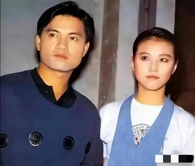 吕良伟的多彩人生：演艺辉煌、婚姻沉浮与当下的惬意时光