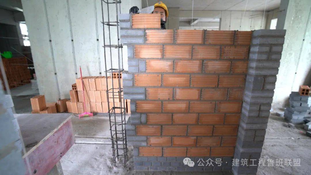 蚌埠万顺建筑：如何通过标准化施工提升砌体质量 揭秘蚌埠万顺建筑砌筑施工的质量创优秘诀