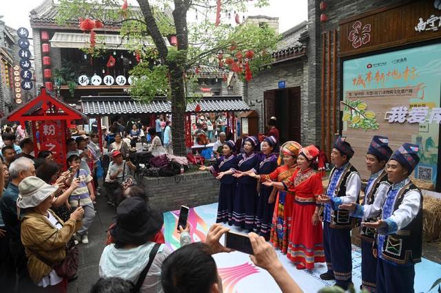 壮族三声部民歌：温氏家族的世代传唱与文化坚守 三月三，聆听壮族三声部民歌的千年回响