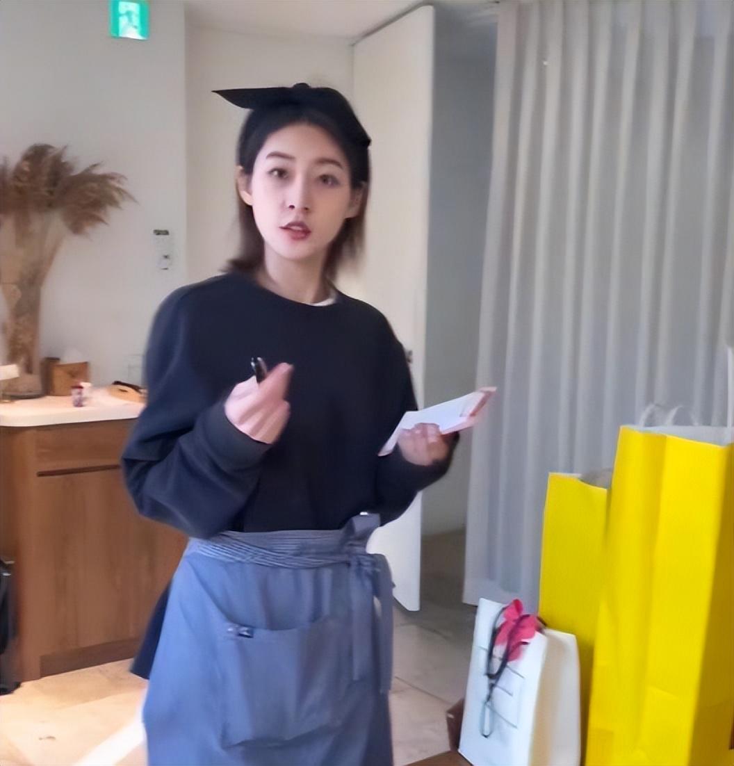还原金赛纶咖啡店打工真相，她的悲惨遭遇令人痛心 惊爆！金赛纶生前咖啡店打工内幕曝光