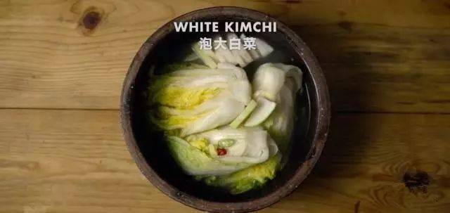 青灯古佛下的素食盛宴：59 岁尼姑的精神追求