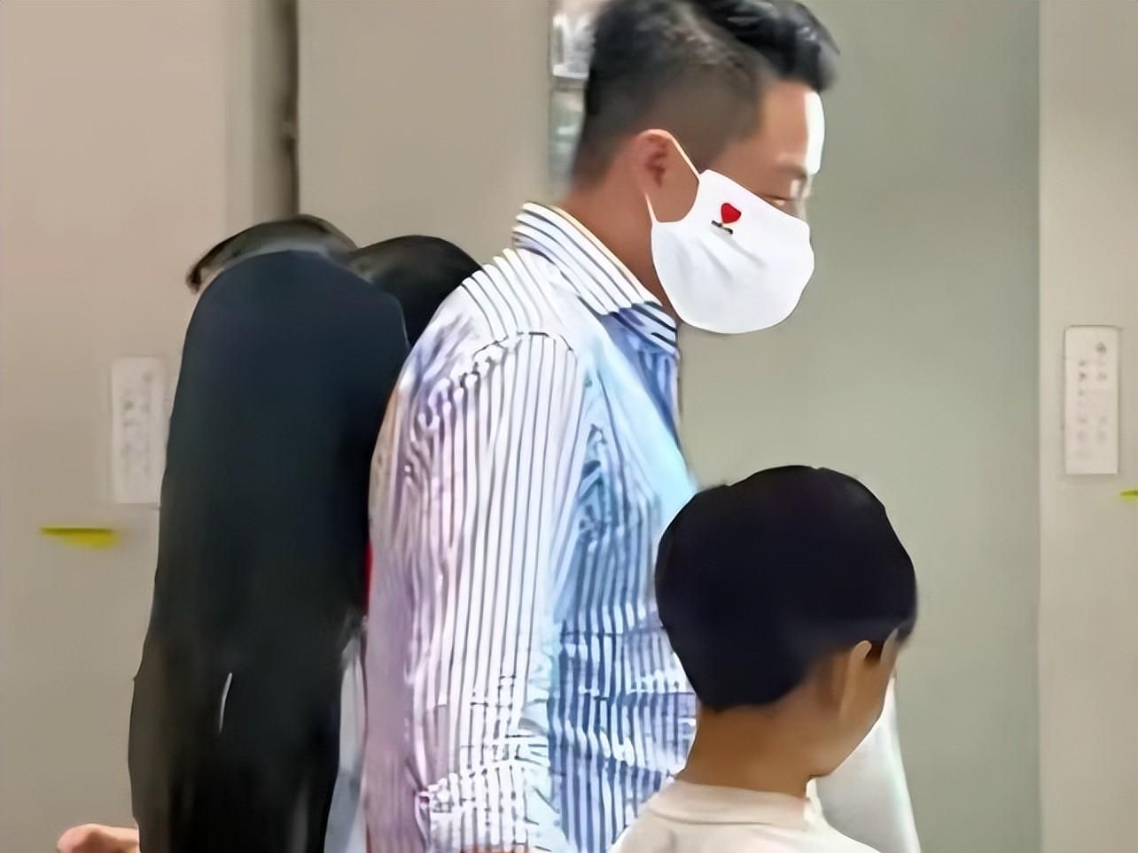 S妈不甘遗产事，汪小菲莫名背锅？，S妈舆论战术：汪小菲无辜被指“抢”的背后
