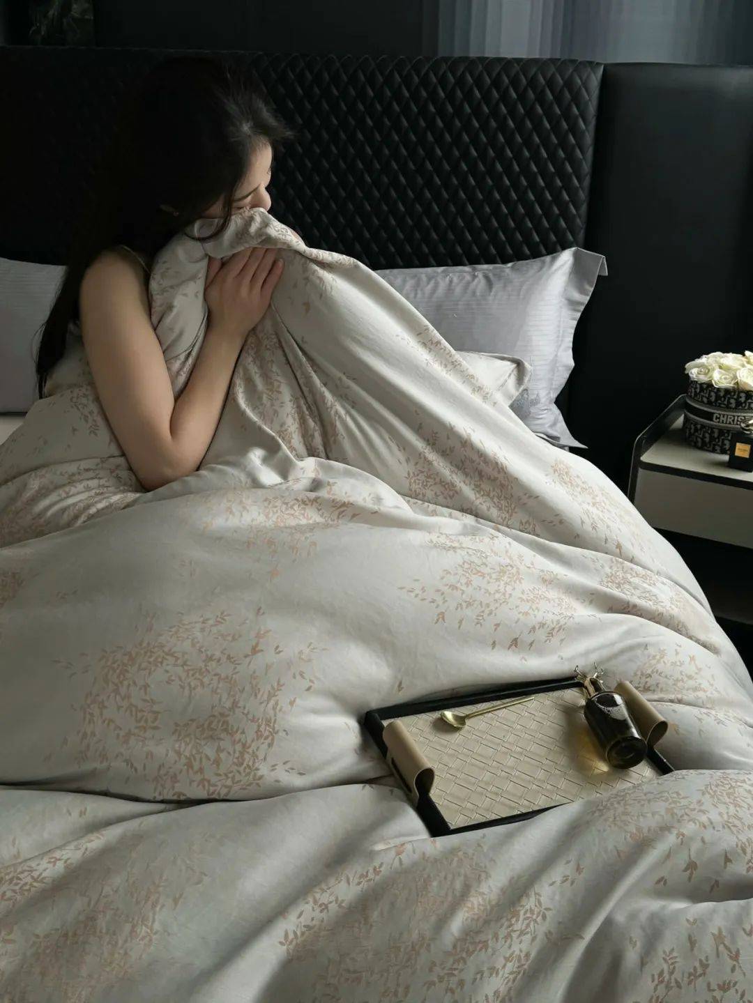 129 元搞定春夏睡眠难题，苏童天丝四件套真香！，春夏必备！苏童天丝金枝玉叶四件套清凉来袭